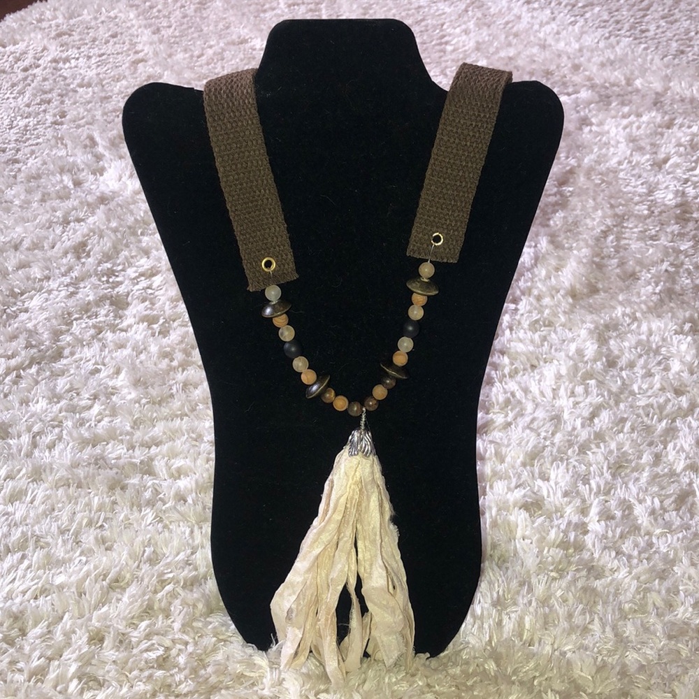Necklace - Picture 5 of 5